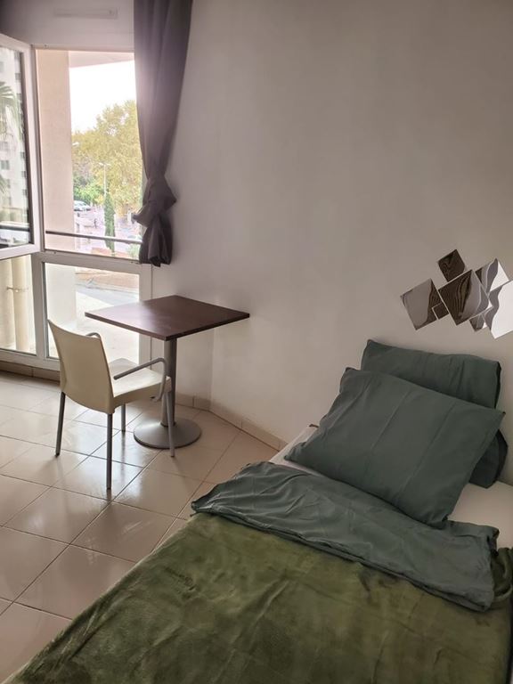 Appartement Studio TOULON (83100) CNI CONSEIL