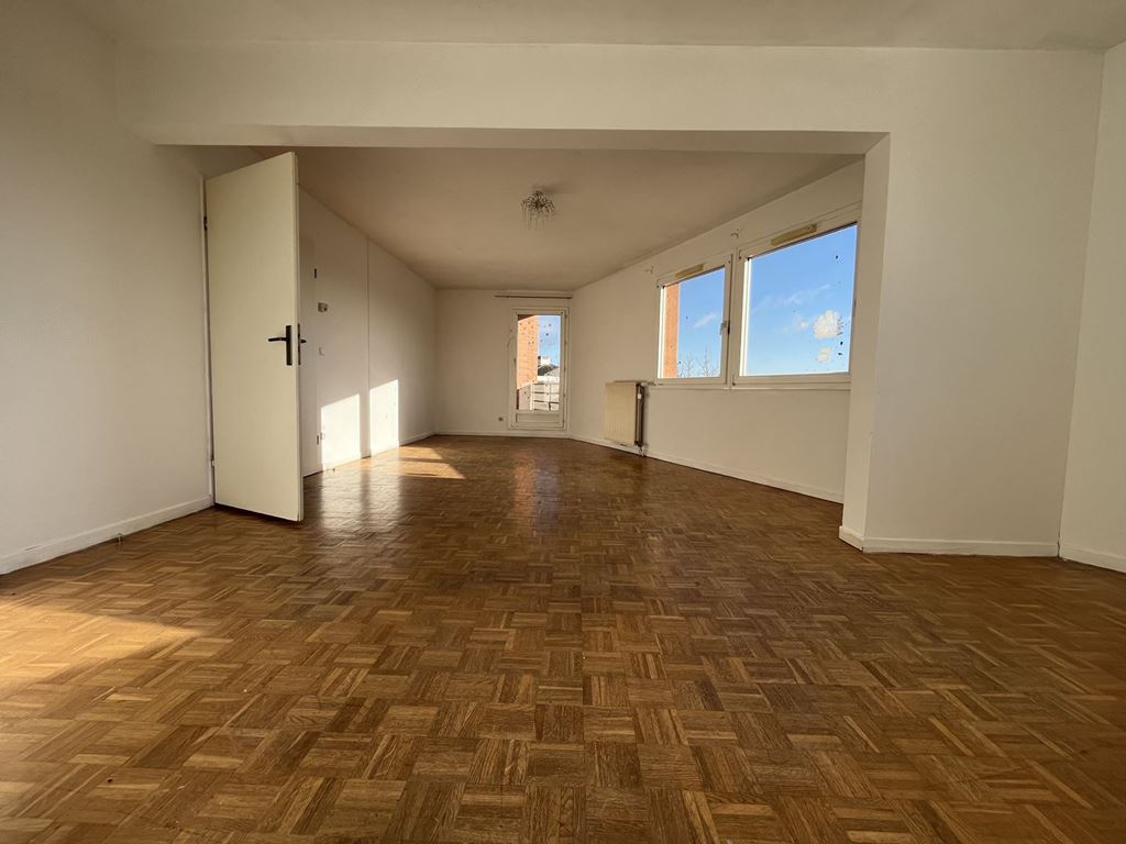 Appartement T5 ST PIERRE DU PERRAY (91280) CNI CONSEIL