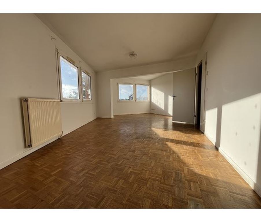 Appartement T5 ST PIERRE DU PERRAY (91280) CNI CONSEIL