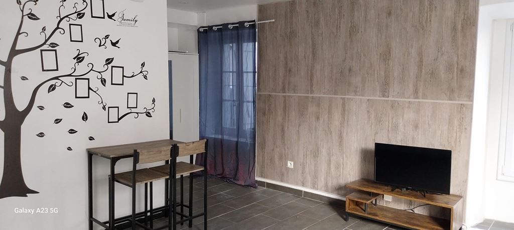 Appartement Studio TOULON (83000) CNI CONSEIL