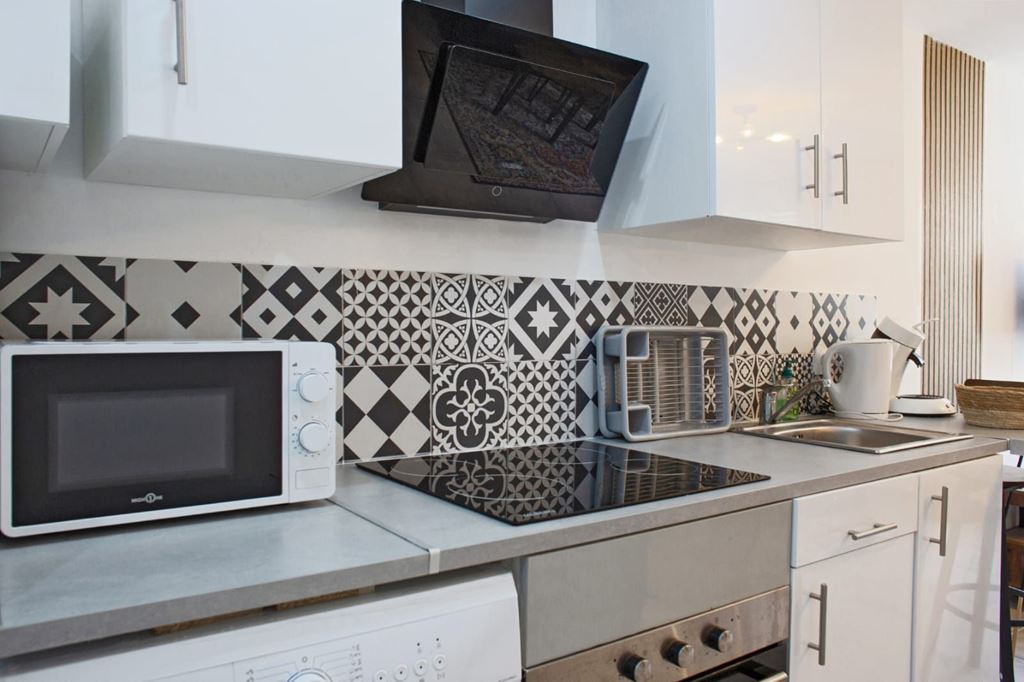 Appartement Studio TOULON (83000) CNI CONSEIL