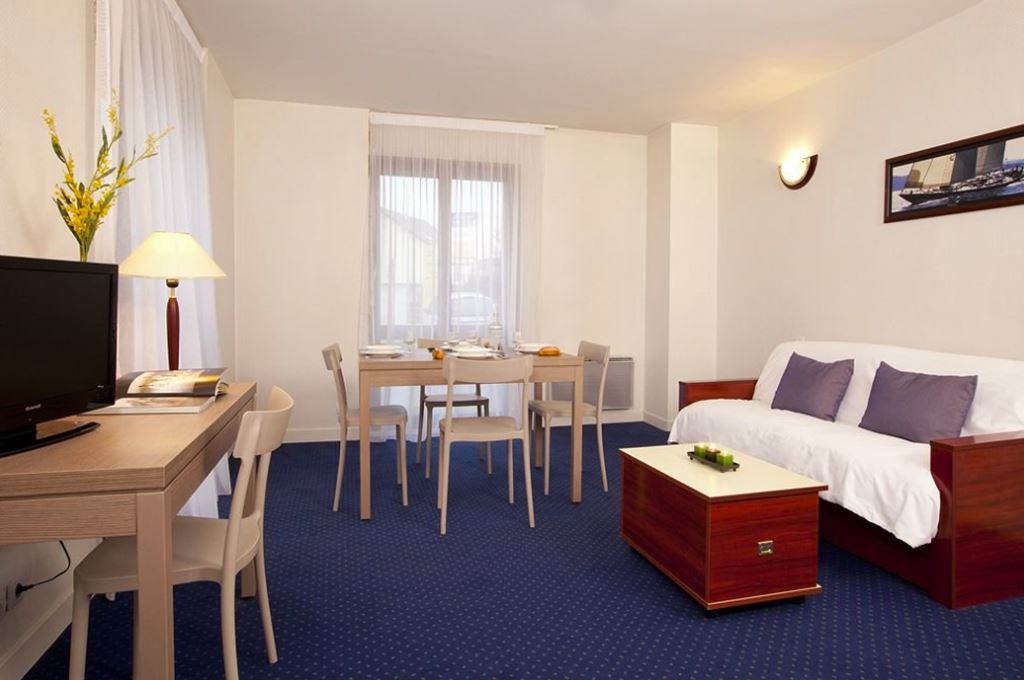 Appartement Studio le blanc mesnil (93150) CNI CONSEIL
